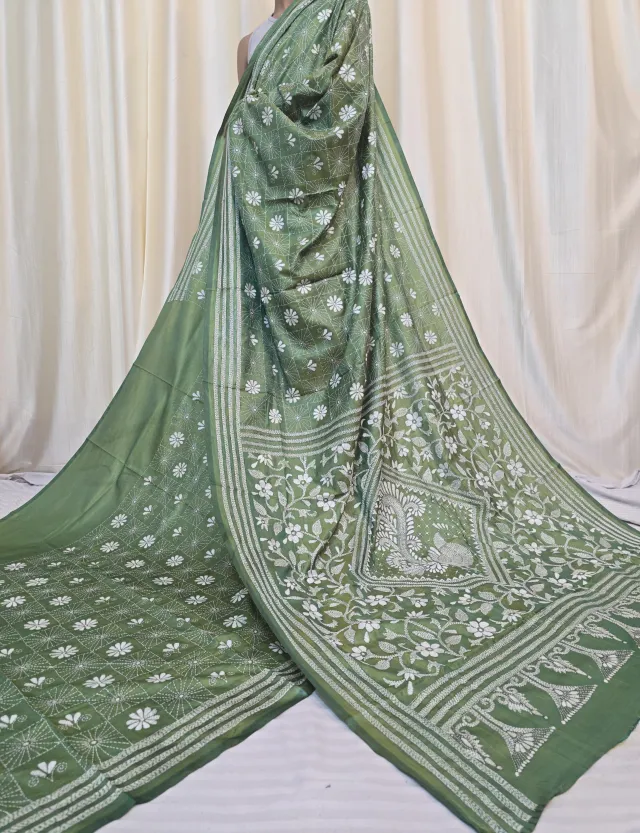 Moss Green Peacock Diamond Monochromatic White Thread Kantha Stitch Blended Bangalore Silk Saree