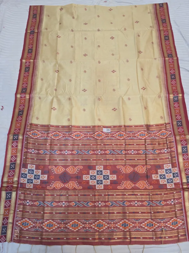 Sandalwood Cream and Maroon Peacock Diamond Bandha Ikkat Handwoven Sambalpuri Pure Cotton Saree