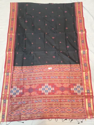 Charcoal Black and Red Peacock Diamond Bandha Ikkat Handwoven Sambalpuri Pure Cotton Saree