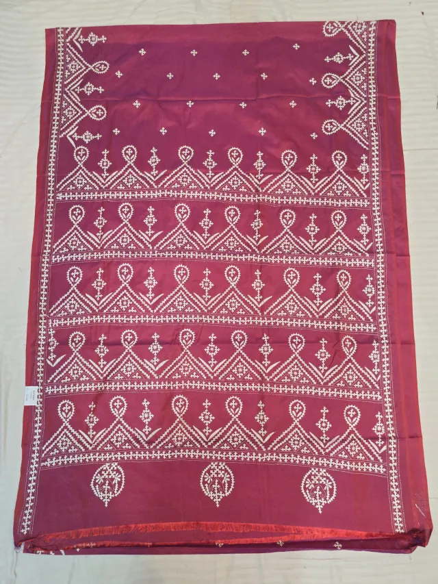 Rani Pink Hand Embroidered Gujarati Stitch Blended Bangalore Silk Saree