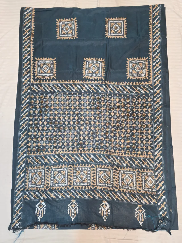 Bottle Green Hand Embroidered Gujarati Stitch Blended Bangalore Silk Saree