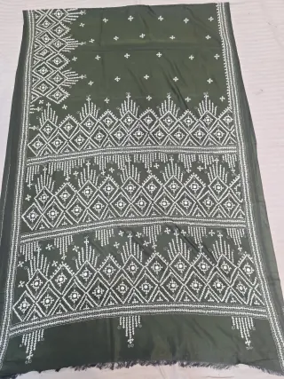 Olive Green Blended Bangalore Silk Saree with White Thread Gujarati Maika Stitch Work