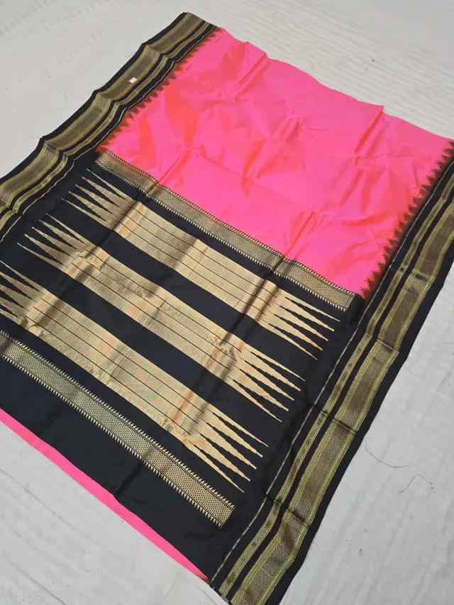 Dual-Tone Rani Pink with Orange Shimmer and Jet Black Temple Border Pure Mulberry Silk Gadwal Saree