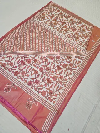 Peach Monochrome Hand Embroidered Geometric and Floral Pallu Reverse Kantha Stitch Saree