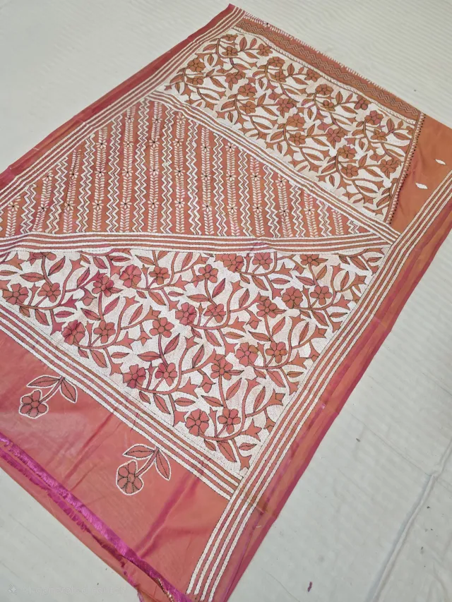 Peach Monochrome Hand Embroidered Geometric and Floral Pallu Reverse Kantha Stitch Saree