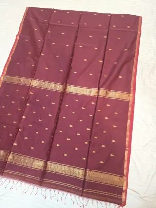 Deep Maroon Handwoven Zari Buti with Red Selvedge Maheshwari Pure Silk Saree