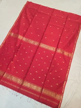 Bridal Crimson Red Handwoven Zari Buti with Tissue Pallu Maheshwari Pure Silk Saree
