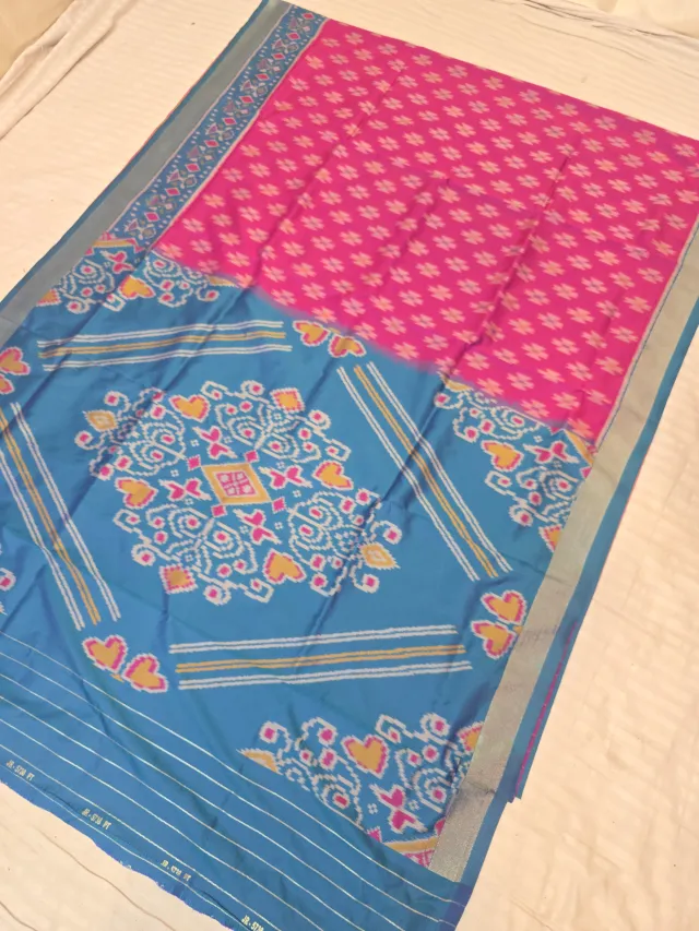 Rani Pink Patola and Cyan Blue Contrast Medallion Pallu Pure Silk Saree