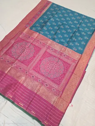 Peacock Teal Blue and Rani Pink Contrast Mandala Pallu Pure Silk Saree