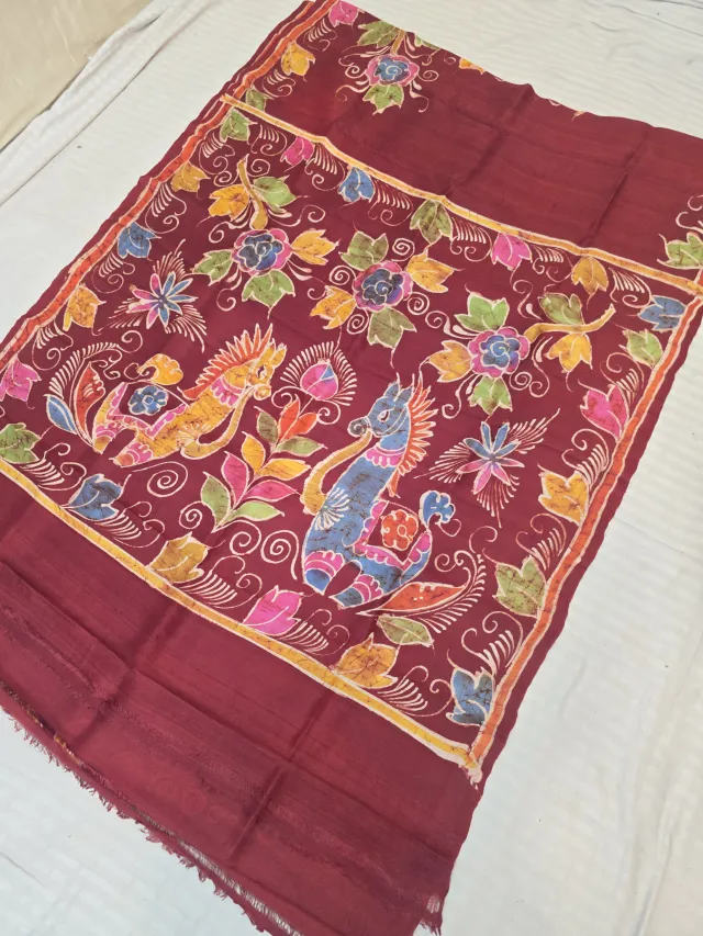 Deep Maroon Pure Murshidabad Silk Saree with Handcrafted Batik Bankura Horse Pair Pallu