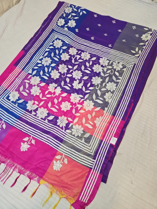 Royal Violet Multi-Color Blended Bangalore Silk Saree with Handcrafted 3D Kantha Stitch Floral Carpet Pallu