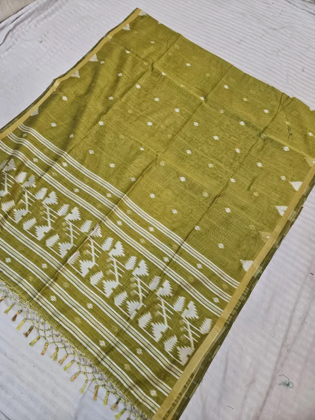 Olive Green & Mustard Yellow Dual Tone Soft Silk Muslin Cotton Linen Saree with Geometric Zari Pallu