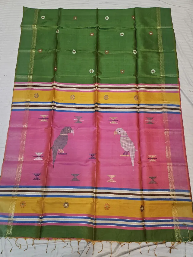 Bottle Green Pure Bishnupur Katan Silk Kalakshetra Saree with Rani Pink Parrot Motif Pallu