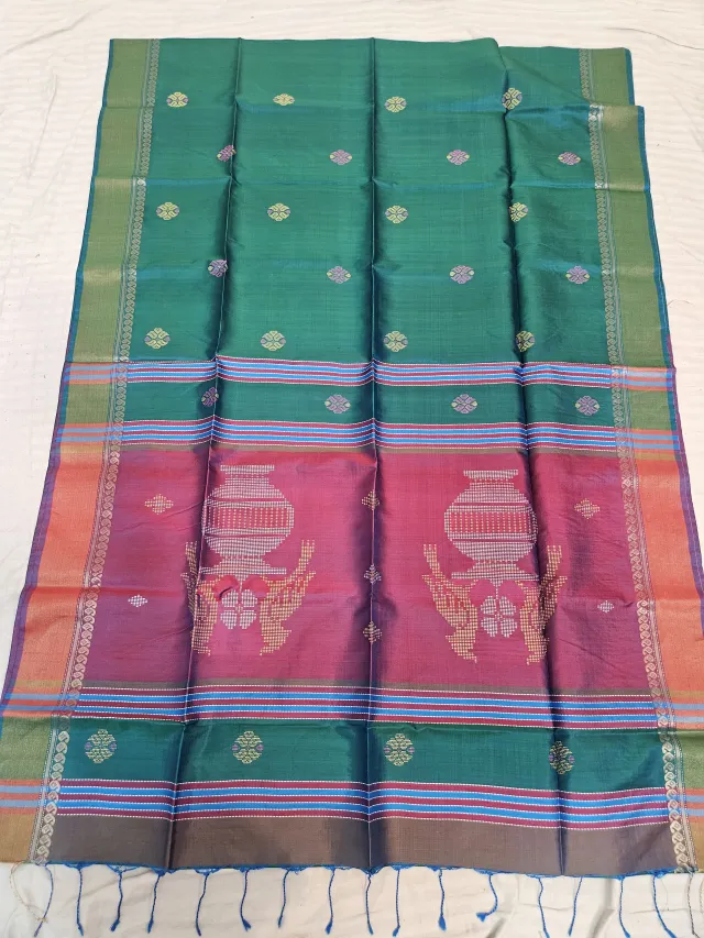 Sea Green Pure Bishnupur Katan Silk Kalakshetra Saree with Magenta Kalash Motif Pallu