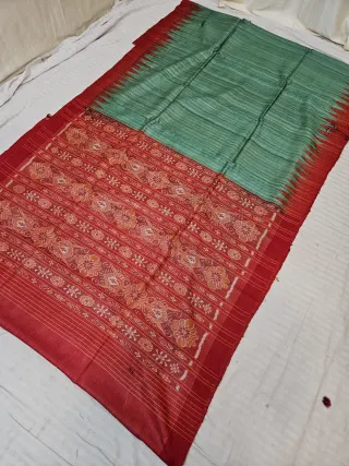 Sea Green and Deep Red Handwoven Floral Ikkat Pallu Ghicha Pure Silk Saree