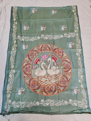 Green Dual Tone Hand Embroidered Circular Swan Mandala Kantha Stitch Blended Bangalore Silk Saree
