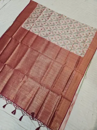 Ivory Cream Ikkat Kota Soft Silk Saree with Paisley Motifs & Contrast Maroon Zari Brocade Pallu