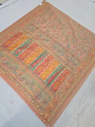Peach Diagonal Paisley Kalka Tapestry and Floral Jaal Kashat Soft Silk Saree