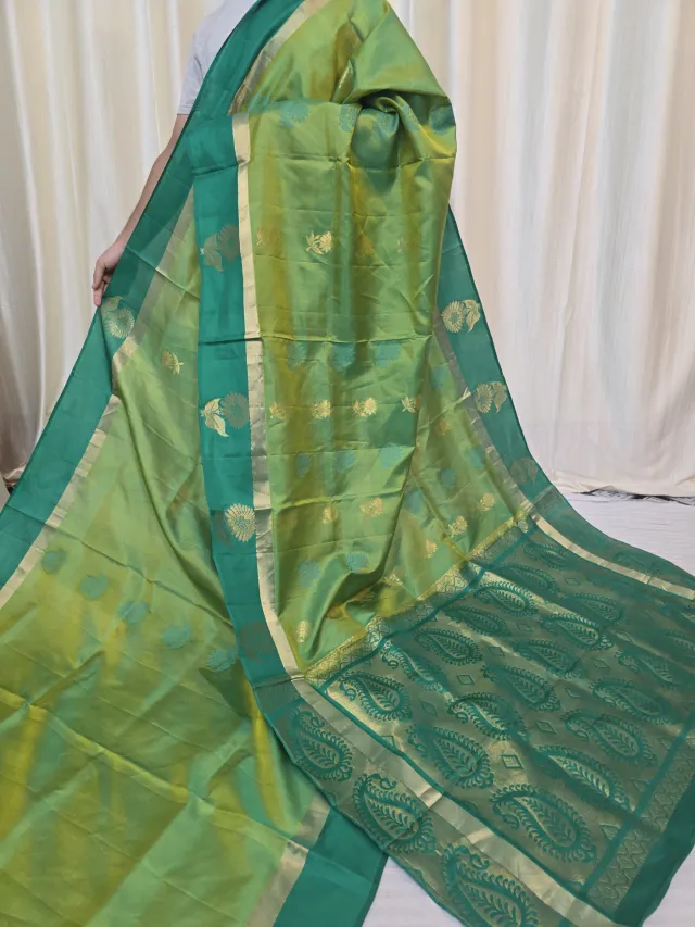 Parrot Green Arani South Silk Saree with Floral Buta & Contrast Emerald Green Zari Pallu