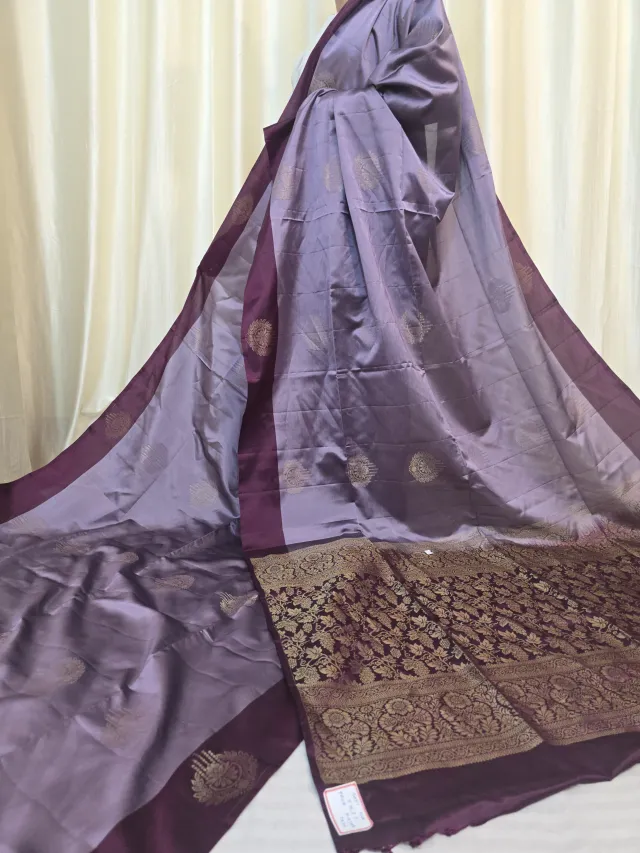 Lavender Arani South Silk Saree with Floral Buta & Contrast Wine Zari Pallu