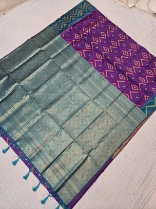 Violet Purple Duel-Tone Ikkat Kota Soft Silk Saree with Diamond Buta & Contrast Teal Blue Zari Pallu