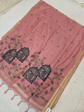 Dusty Rose Pink Muslin Cotton Soft Silk Saree with Cow Jharokha Pallu