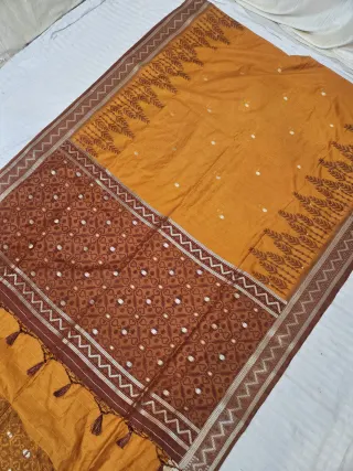 Mustard Yellow and Rust Brown Contrast Trellis Pallu and Chevron Border Dola Ikkat Soft Dola Silk Saree