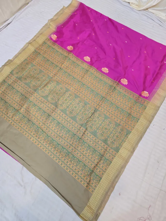 Hot Pink and Natural Tussar Contrast Bomkai Medallion Pure Mulberry Silk Saree