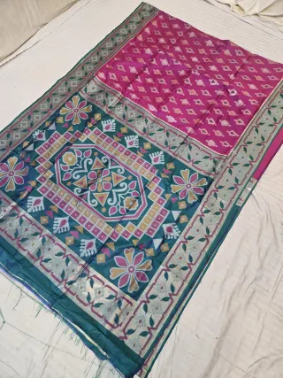 Rani Pink and Peacock Teal Pochampally Ikkat Soft Silk Saree with Patola Medallion Pallu