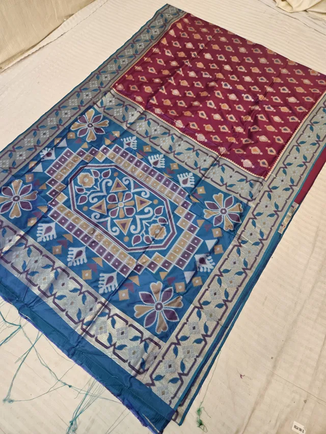Wine Maroon and Peacock Teal Pochampally Ikkat Soft Silk Saree with Patola Medallion Pallu