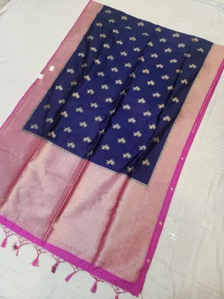 Midnight Navy and Rani Pink Anitha Matka Contrast Soft Silk Saree with Zari Buttis and Brocade Pallu