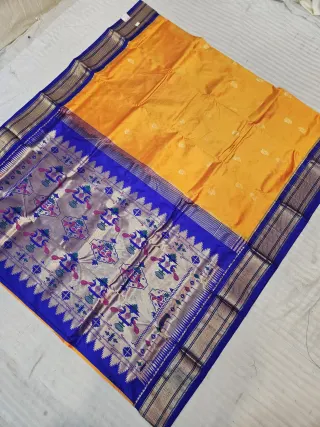 Bottle Green with Rani Pink Pure Mulberry Silk Paithani Peacock Zari Pallu Saree