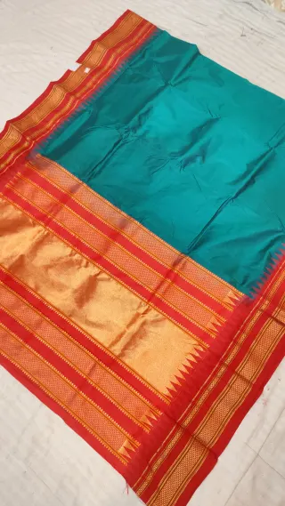 Teal Green and Scarlet Red Gadwal Pure Mulberry Silk Saree with Traditional Zari Temple Pallu