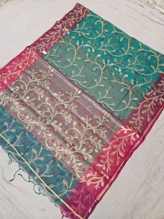 Teal Green and Silver Grey Muslin Jamdani Soft Silk Saree with All-Over Floral Jaal and Rani Pink Border