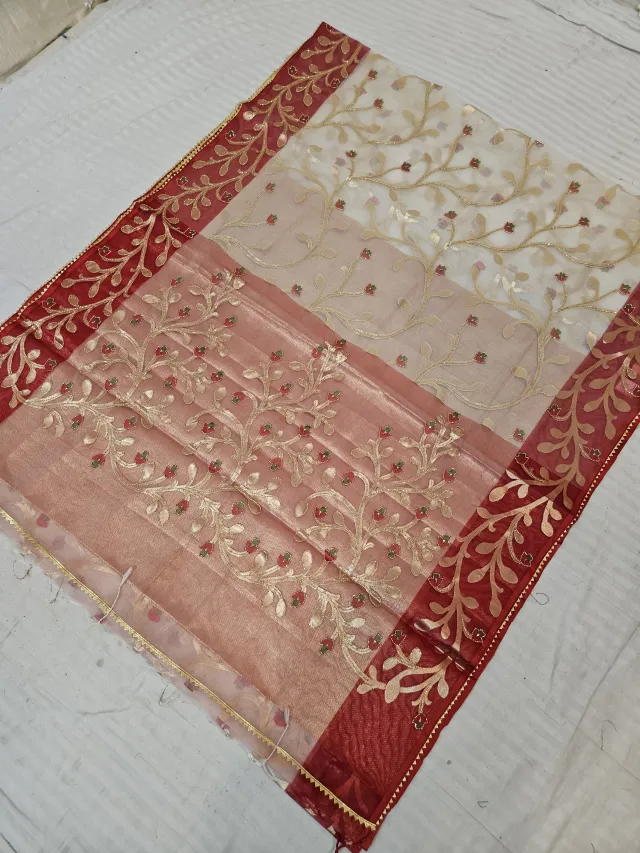 Ivory White and Peach Pink Muslin Jamdani Soft Silk Saree with All-Over Floral Jaal and Crimson Red Border