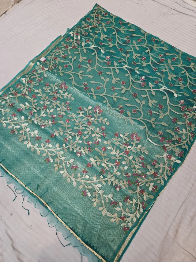 Sea Green Muslin Jamdani Soft Silk Saree with All-Over Floral Jaal and Meenakari Weave
