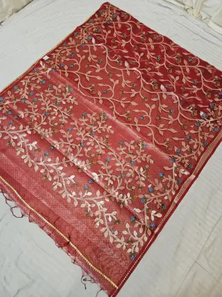 Crimson Red Muslin Jamdani Soft Silk Saree with All-Over Floral Jaal and Meenakari Weave