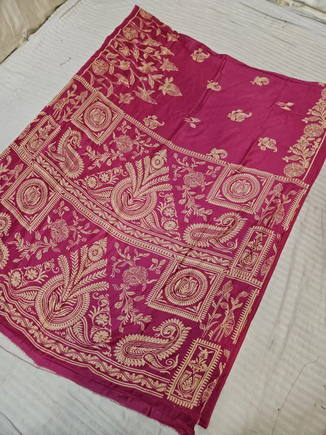 Rani Pink Hand Block Printed Bafta Silk Saree with Paisley Kalkas and Traditional Aanchal
