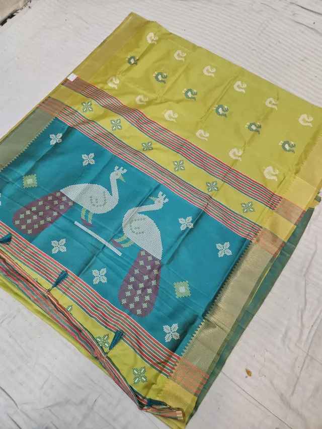 Olive Green and Contrast Teal Soft Silk Saree with Kalakshetra Replica Peacock Motifs