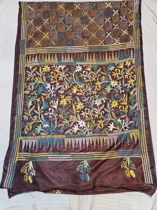 Coffee Brown Hand Embroidered Blended Bangalore Silk Saree with Floral Jaal & Checkerboard Kantha Stitch Aancha