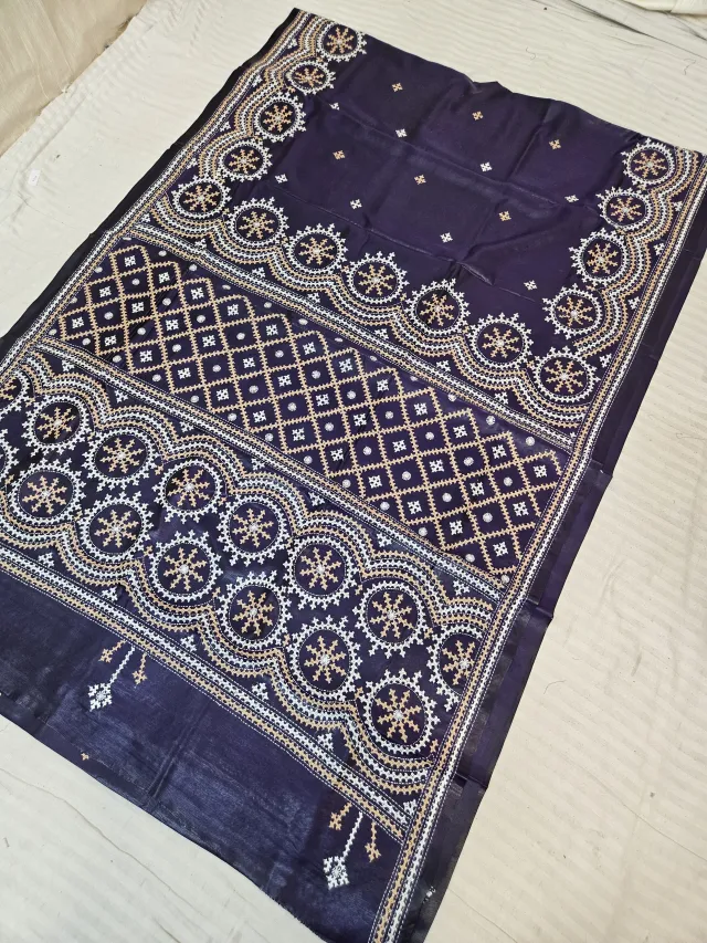 Navy Blue Hand Embroidered Saree with Scalloped Rosette & Diamond Jaal Gujarati Stitch Aanchal