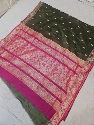 Olive Moss Green Soft Silk Saree with Contrast Rani Pink Floral Zari Pallu