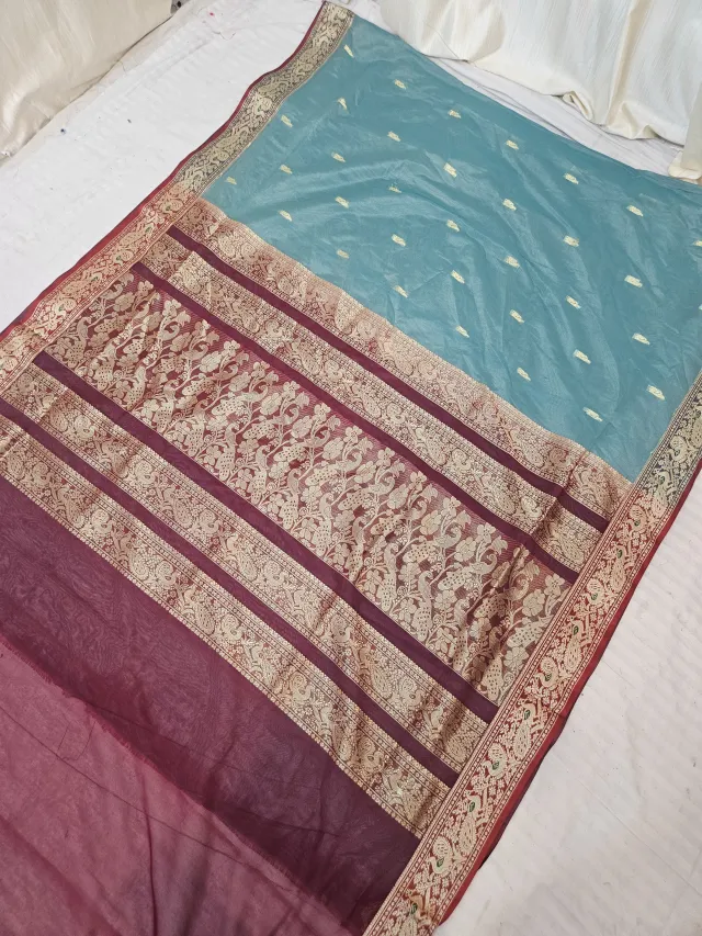 Sea Green Soft Silk Madurai Replica Saree with Contrast Wine Peacock Motif Zari Pallu