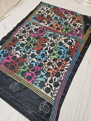 Black Blended Bangalore Silk Reverse Kantha Stitch Rose Floral Pallu Saree