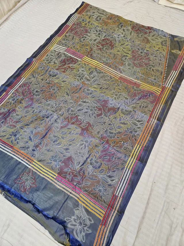 Navy Blue Dual Tone with Mustard Yellow Blended Bangalore Silk Reverse Kantha Stitch Floral Pallu Saree