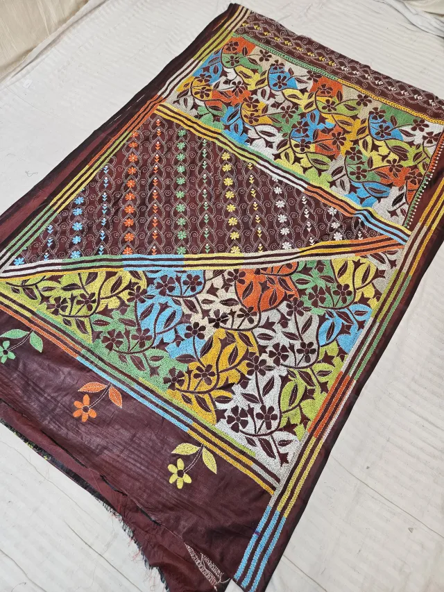 Wine Blended Bangalore Silk Reverse Kantha Stitch Floral and Geometric Pallu Saree