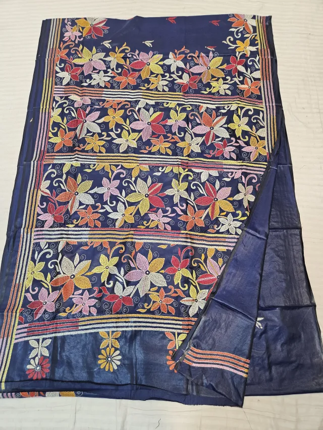 Dark Blue Blended Bangalore Silk Kantha Stitch Multi-Tier Floral Pallu Saree