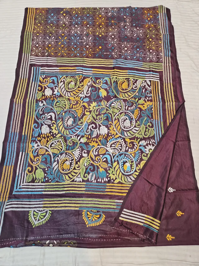 Wine Blended Bangalore Silk Kantha Stitch Peacock Kalka and Floral Rosette Pallu Saree