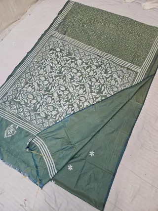 Sea Green Blended Bangalore Silk Saree with Handcrafted Monochromatic White Floral Garden Kantha Stitch