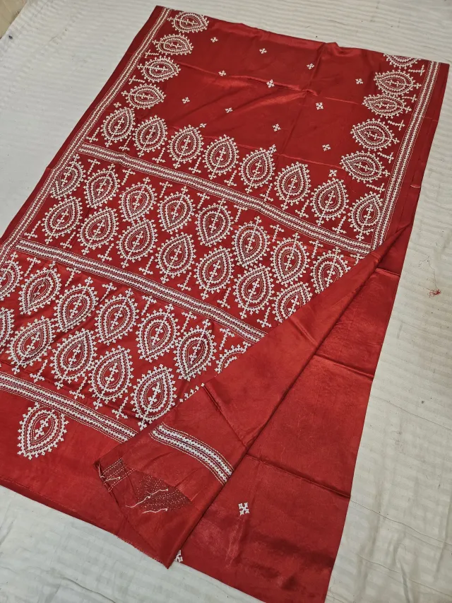 Scarlet Red Blended Bangalore Silk Saree with Handcrafted Monochromatic White Gujarati Stitch Teardrop Leaf & Kalka